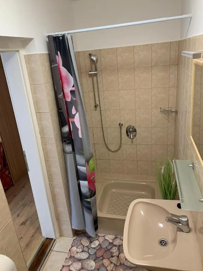Apartment Zsuzsa Apartman Hajduszoboszlo