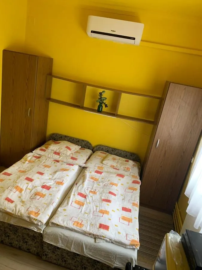 Zsuzsa Apartman Hajduszoboszlo Hungary